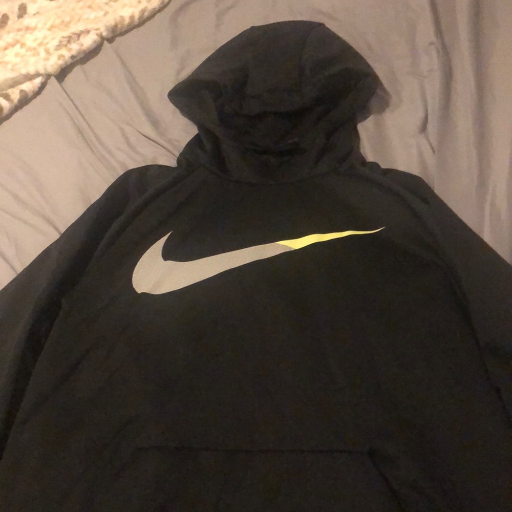 Nike Dri fit Hoodie